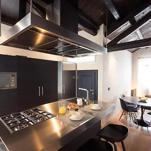  Apartment Amazing Modern Design Home, Campo Dei Mori. Wifi Italy