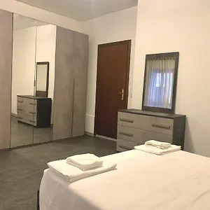  Apartamento Daniele Italia